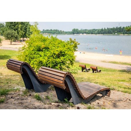 Liegestühle aus Metall und Holz 'BD/WAVE_LWA069.00 /MDL'