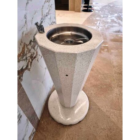 Drinking water fountain made of concrete 'Ø50xH/90cm / BS-256'