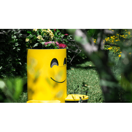 Metal seats and flower pot for children's playgrounds 'G556'
