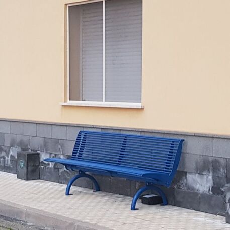 Metal bench 'BEST'