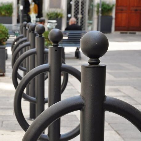 Metal bicycle parking racks 'Fox'