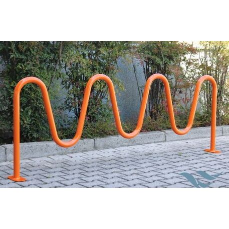 Metal bicycle parking racks 'Snake 4'