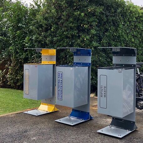 Metal litter bin for sorting 'Oasi 70L'