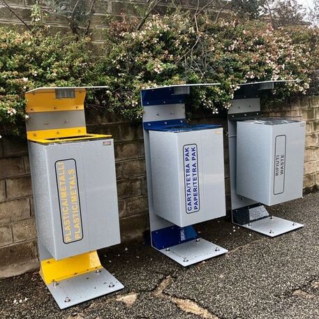 Metal litter bin for sorting 'Oasi 70L'