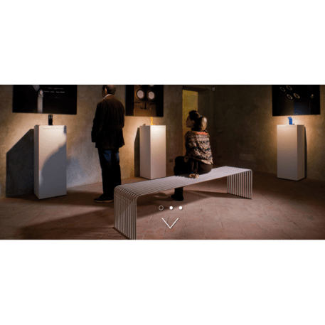 Metal bench 'Zeroquindici.015/Convex Bench'