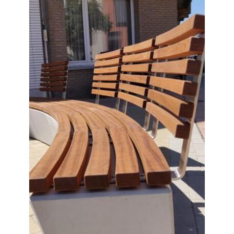 Betonbank mit Rückenlehne 'IROKO_STF/20-04-49_05/MDL'
