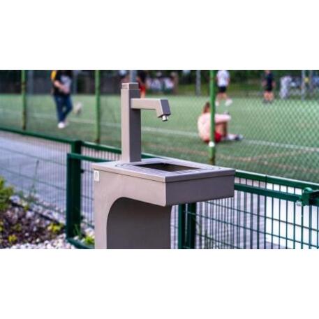 Außenbereich-Trinkbrunnen aus Metall 'STF/18-41-01/MDL'