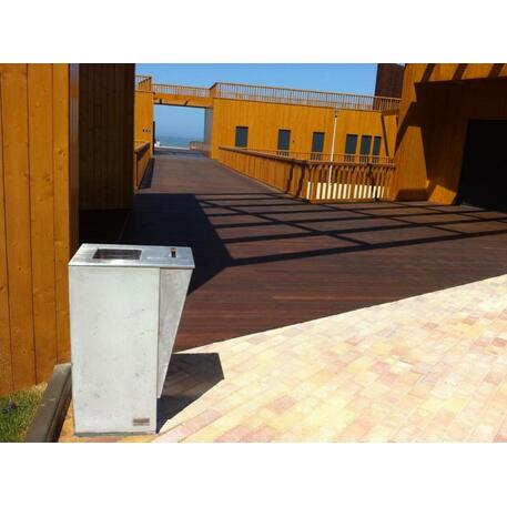 Concrete litter bin 'CITIZEN / Pepper Bin + Ashtray 30L'