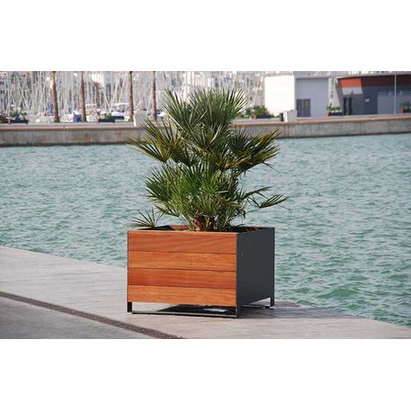 Blumentopf aus Metall 'Urbe'
