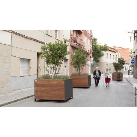 Blumentopf aus Metall 'Urbe'
