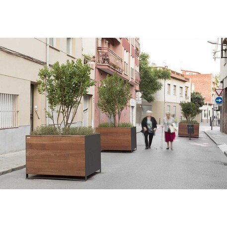 Blumentopf aus Metall 'Urbe'