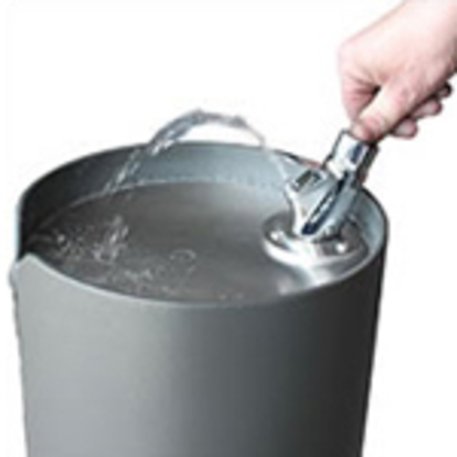Außenbereich-Trinkbrunnen aus Metall 'Rin'