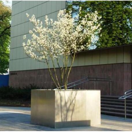 Blumentopf aus Metall 'STF/13-15-31MDL'