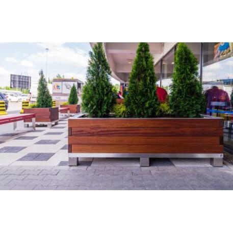 Blumentopf aus Metall 'IROKO_STF/04-15-02/MDL'