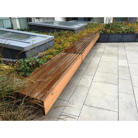 Betonbank mit Rückenlehne 'IROKO_STF/18-02-63MDL'